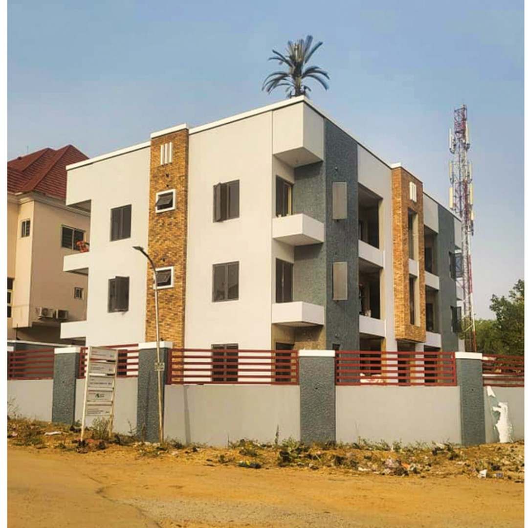 41-batiment-dappartments-1-square-1-100kb