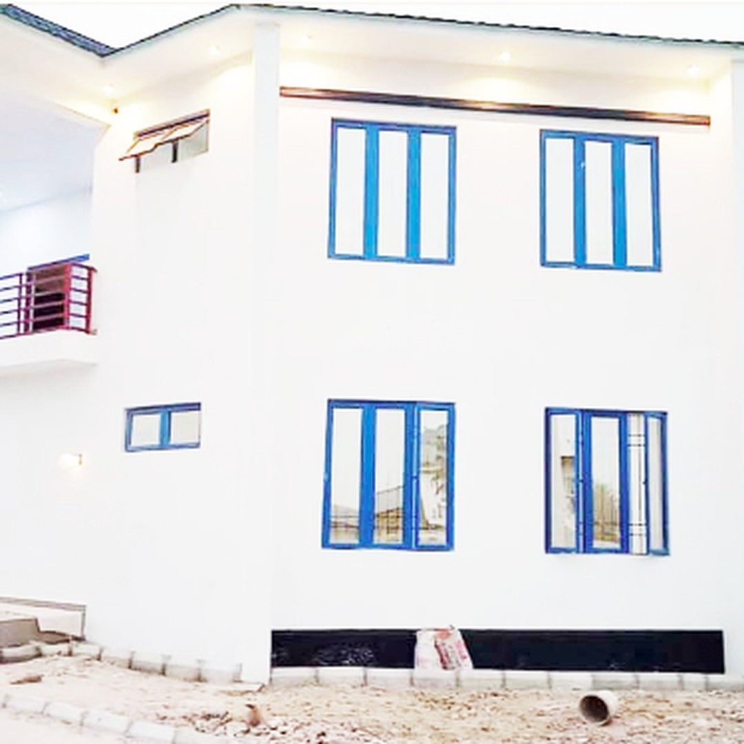 55-nigeria-navy-nhq-warri-1-square-1-100kb