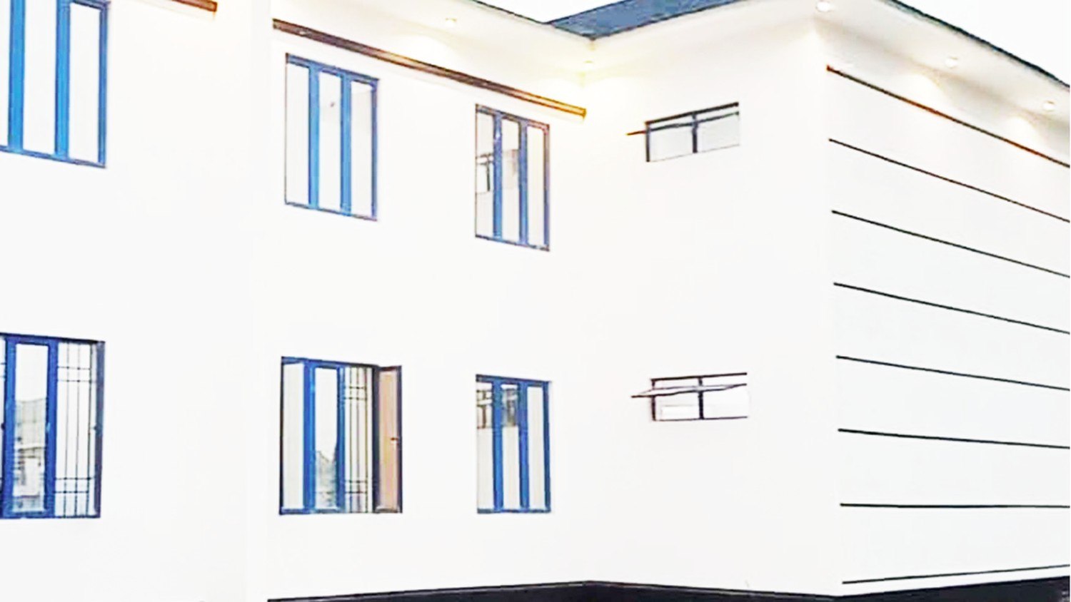 56-nigeria-navy-nhq-sapele-landscape-100kb